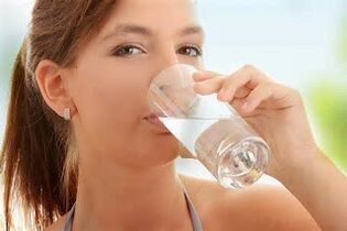 pitna voda na dieti za lene